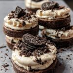 Oreo Crumbl Cookies: Heavenly 1-Bowl Recipe 9 Oreo Crumbl Cookies